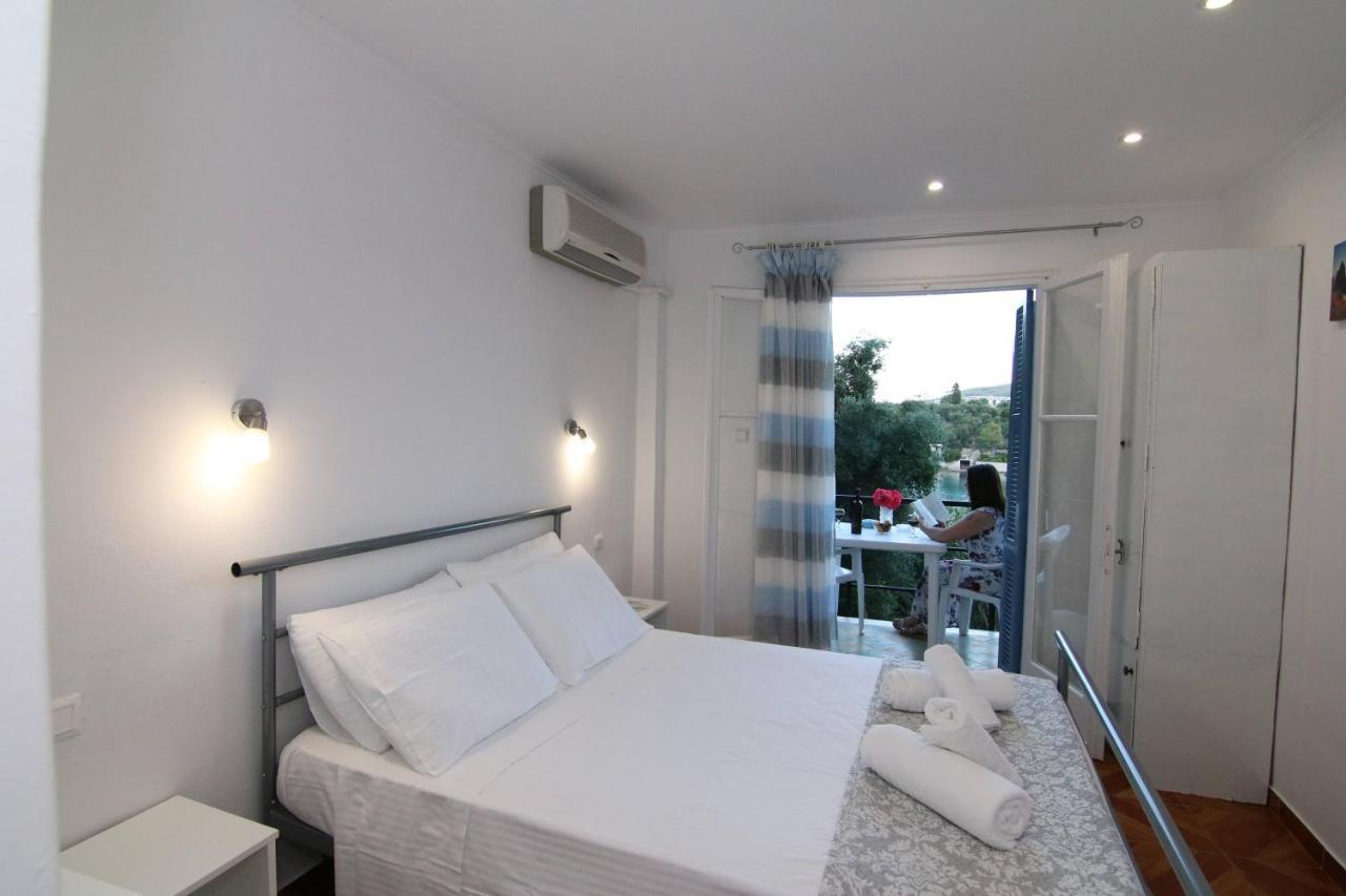 Sea Breeze Apartment Paleokastritsa Exterior photo
